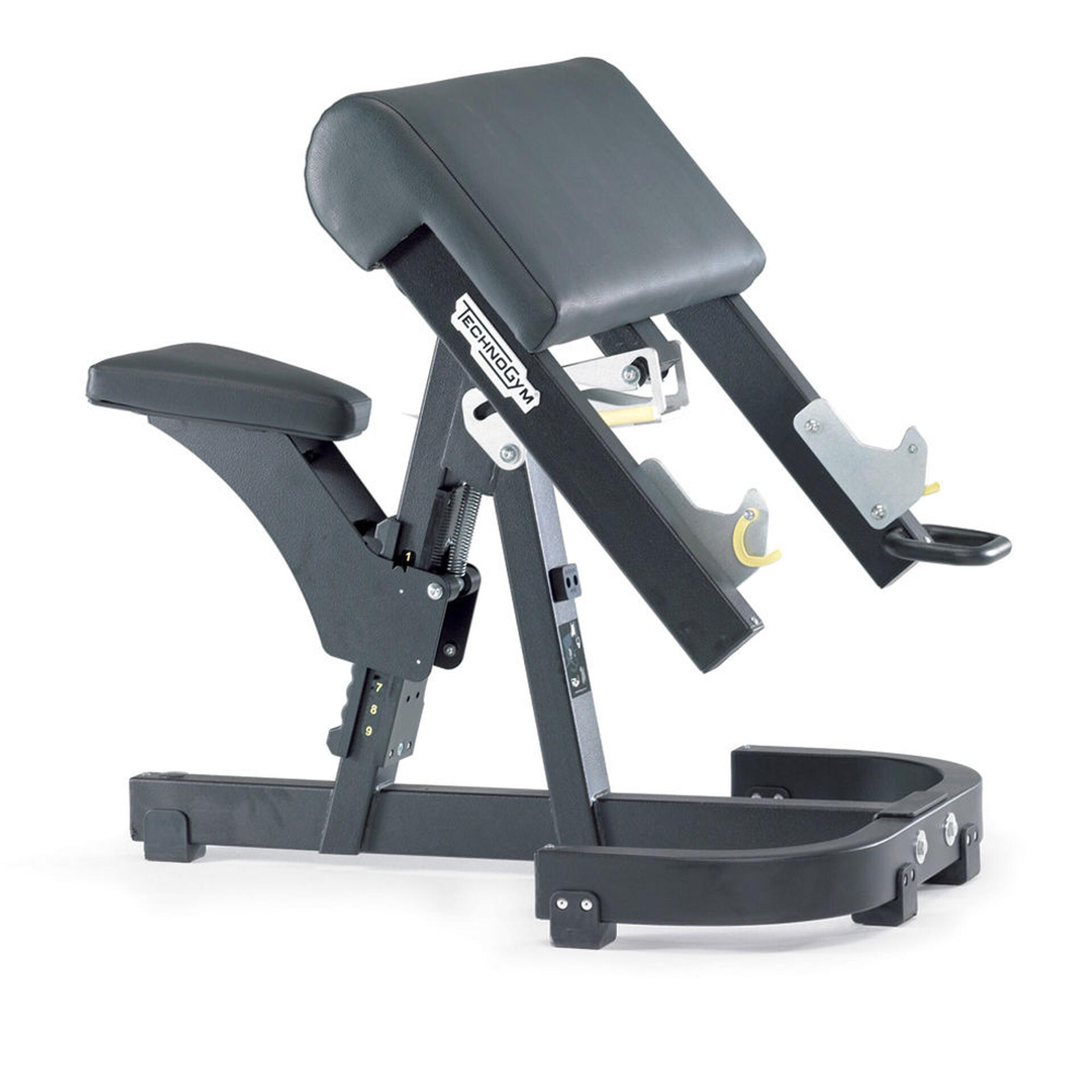 Скамья Скотта Technogym Pure Strength Scott Bench купить с