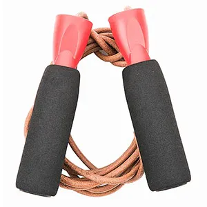 Скакалка кожаная UFC