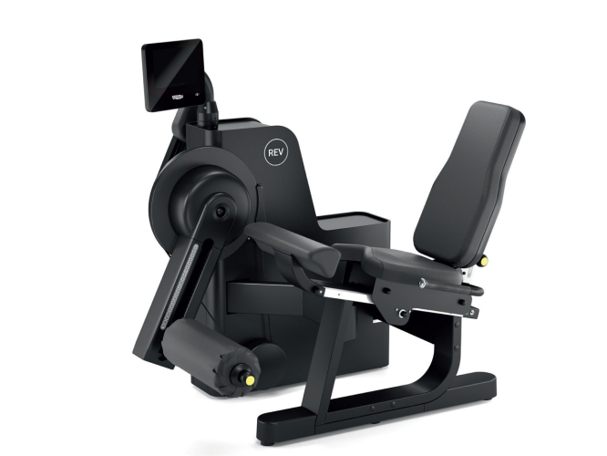 Разгибание ног сидя Technogym Biostrength Leg Extension REV