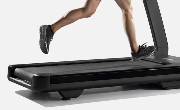 Беговая дорожка Technogym Run Artis Live