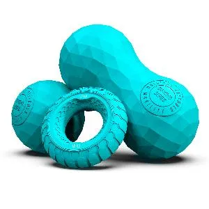Набор из двух массажных мячей с кистевым эспандером Original FitTools бирюзовый