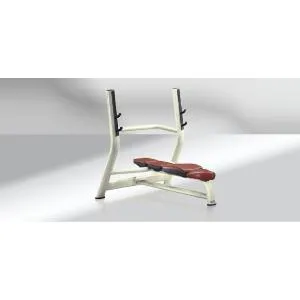 Скамья для жима горизонтальная Technogym