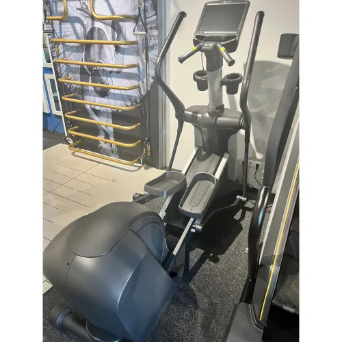 Эллиптический тренажер Intenza 550 ETe2+