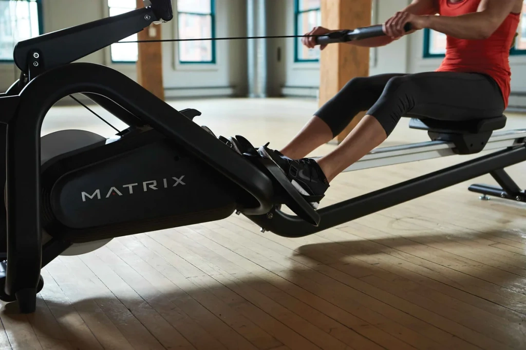 гребной matrix-rower-rail.jpg гребной matrix-rower-rail.jpg