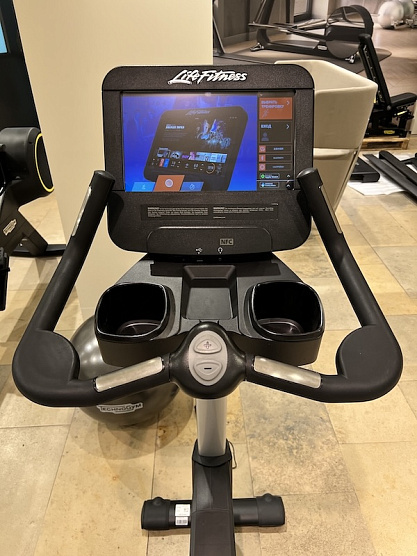 Велотренажер Life Fitness Platinum Elevation SE3 HD фото4