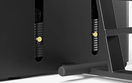 Грузоблочный тренажер на верхнюю часть тела Technogym Kinesis High Pull