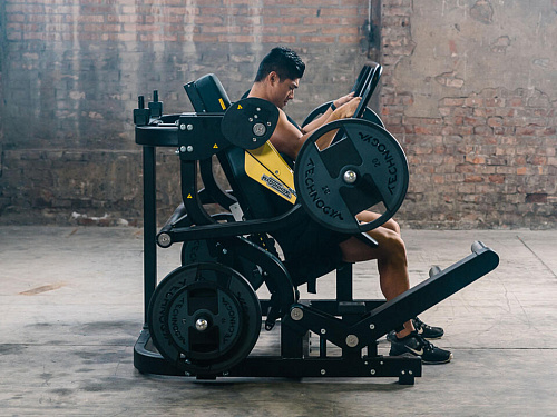 Пуловер Technogym Pure Strenght Pullover