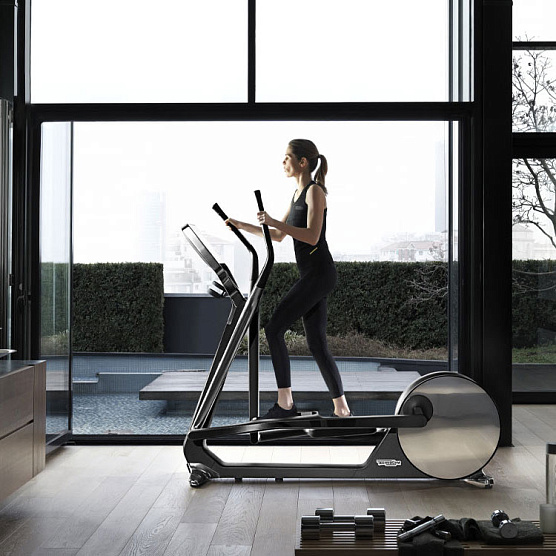 Эллиптический тренажер Technogym Cross Personal фото11