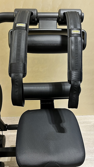 Тренажер для мышц пресса Technogym Total Abdominal Artis фото4