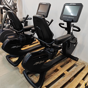 Купить Life Fitness Elevation Discover SE3 HD в Москве