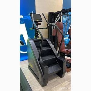 Купить Technogym Excite Live Climb 7000 лестница в Москве