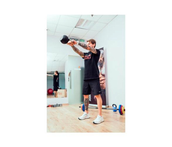 Гиря полиуретановая с хромированной ручкой Original FitTools CPU 28 кг фото4