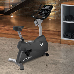 Купить Вертикальный велотренажер Life Fitness C1 Track Connect в Москве