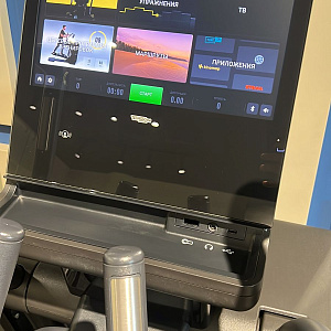 Купить Эллиптический тренажер Technogym Artis Vario Unity 3.0 в Москве