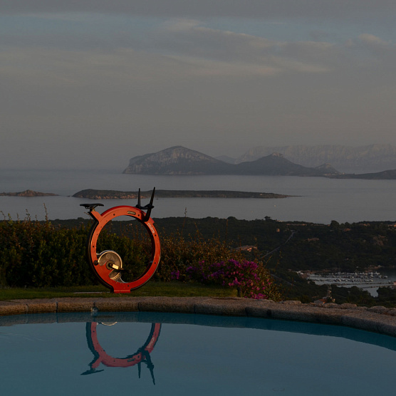 Велотренажер вертикальный Ciclotte Steel Traffic красный фото13