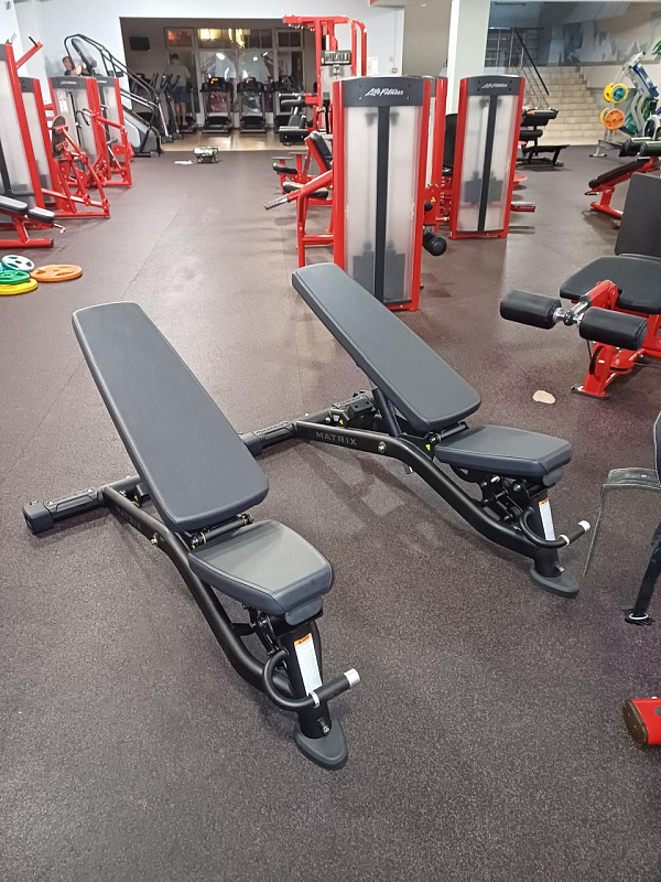 Поставка спортивных тренажеров для фитнес клуба в Ногинске