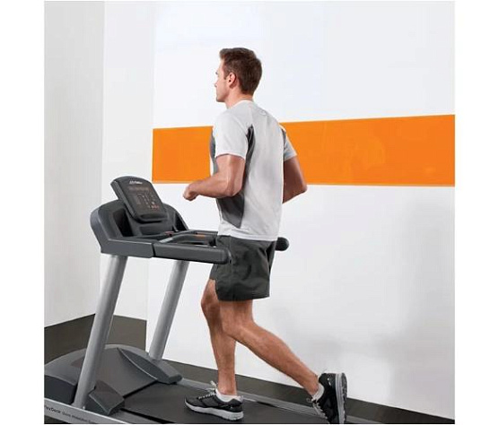 Беговая дорожка Life Fitness Activate фото4