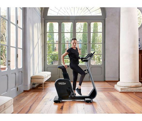 Велотренажер Technogym Cycle Compact