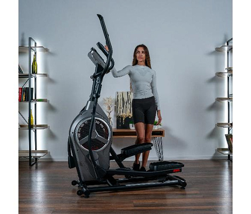 Эллиптический тренажер Svensson Body Labs HELIOS (домашний)