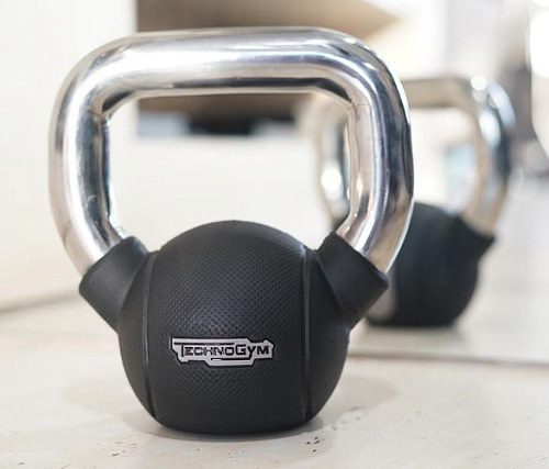Гиря Technogym Kettlebell