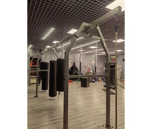 Рама напольная для подвеса боксерских мешков Targex (с передвижным креплением боксерских мешков)