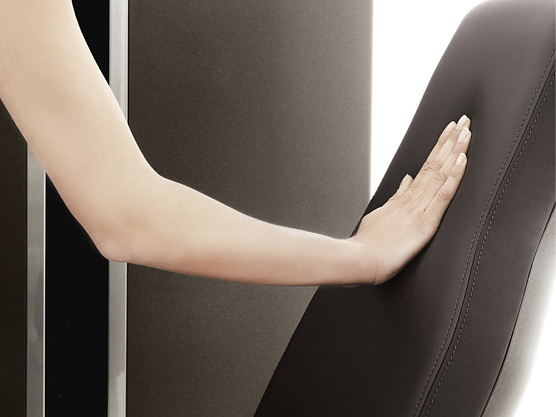 Разгибание ног Technogym Artis Leg Extension фото7