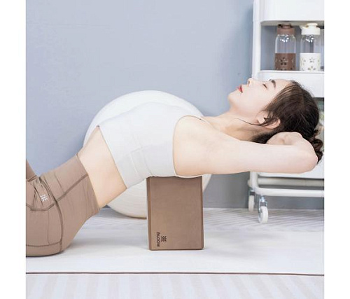 Блок для йоги Bloom LB7041 23*15*7,5 см