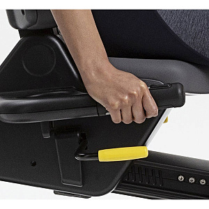 Купить Велотренажер Technogym Excite Live Recline 700 Human Powered в Москве