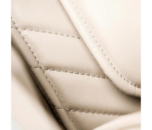 Массажное кресло Ergonova Phantom 5D Beige