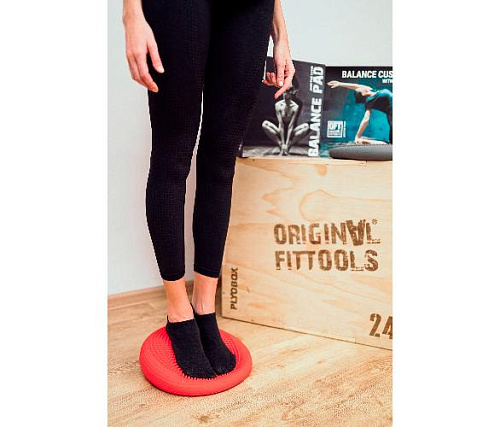 Балансировочная подушка Original FitTools FT-BPD02-RED красная