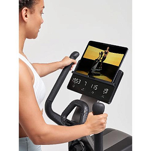 Купить Эллиптический тренажер Technogym Elliptical Compact в Москве