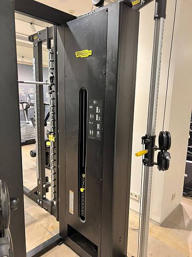 Двухсторонняя мультистанция Technogym Cage