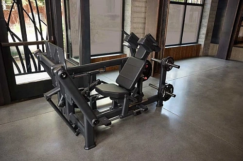 Ягодичный жим ногами Precor Glutebuilder GPL604