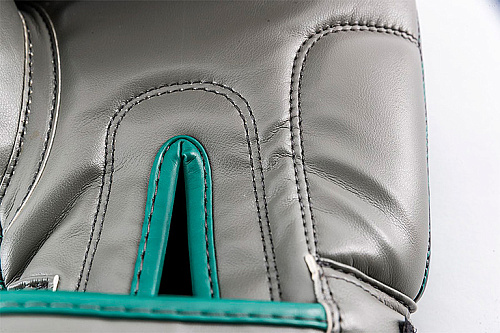 Перчатки для бокса UFC PRO Thai Naga 16 Oz зеленые