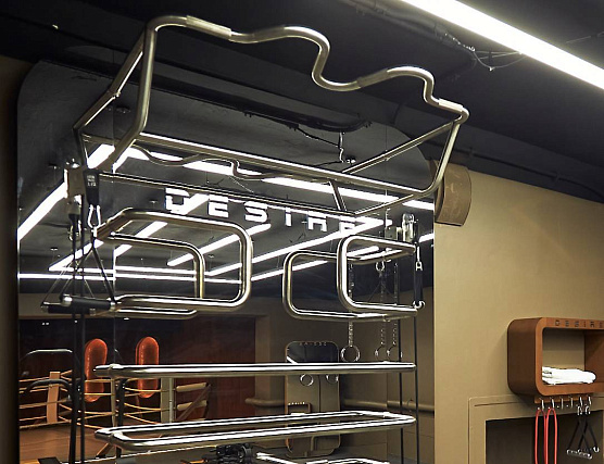 Многофункциональный комплекс с зеркальной стенкой и элементами из нержавеющей стали Desire Prime Vision фото9