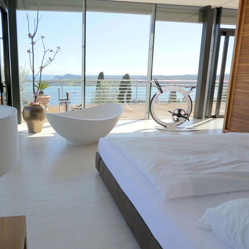 Велотренажер вертикальный Ciclotte Steel Pearl зеленый