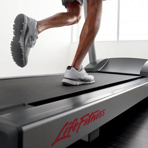 Купить Беговая дорожка Life Fitness Activate в Москве