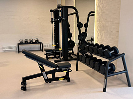 Фитнес-пространство в гостиничном комплексе на Алтае