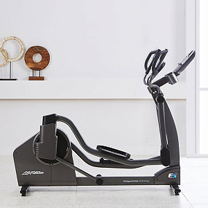 Купить Эллиптический тренажер Life Fitness E5 Track Connect в Москве