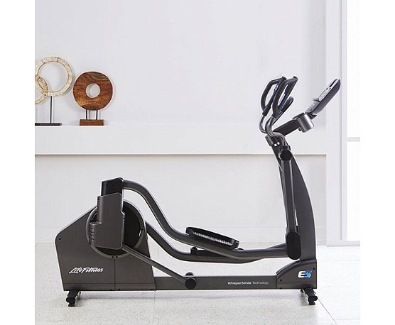 Эллиптический тренажер Life Fitness E5 Track Connect фото1