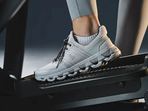 Эллиптический тренажер Life Fitness Symbio (кросс-тренажёр с регулируемым углом наклона)