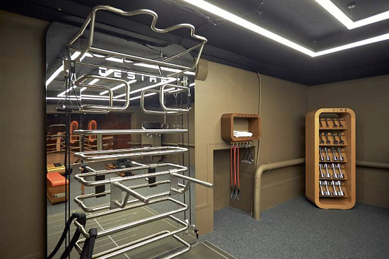 Многофункциональный комплекс с зеркальной стенкой и элементами из нержавеющей стали Desire Prime Vision фото4