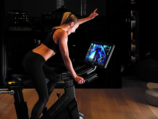 Сайкл Technogym Bike фото7
