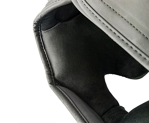 Боксерский шлем UFC PRO Tonal черный S