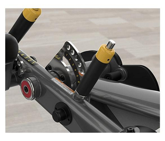 Сгибание ног сидя True Fitness SPL-0200 фото5