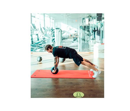 Мяч тренировочный медицинбол с хватами Original FitTools 7 кг фото4