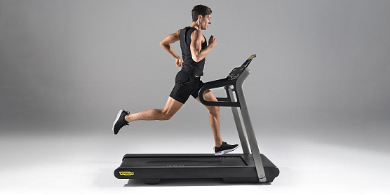 Беговая дорожка Technogym MyRun фото10