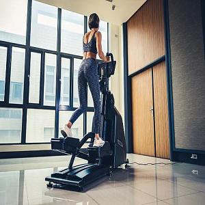 Купить Эллиптический тренажер Spirit Fitness CE1000ENT в Москве