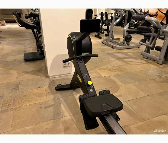 Гребной тренажер Technogym SKILLROW фото4