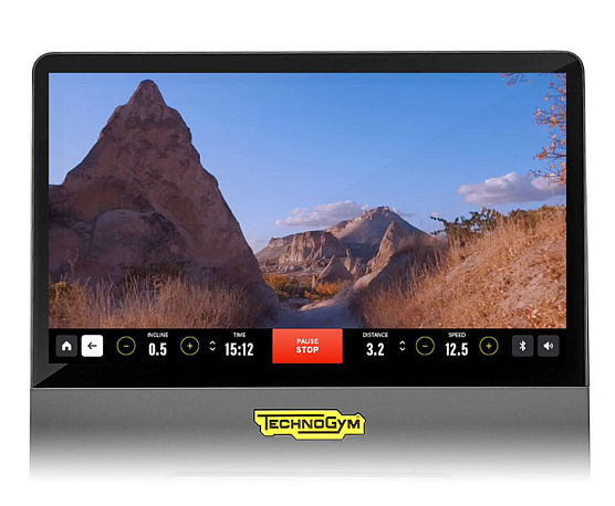 Велотренажер Technogym Excite Live Bike 5000 фото5
